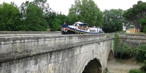 Pont canal de Cesse